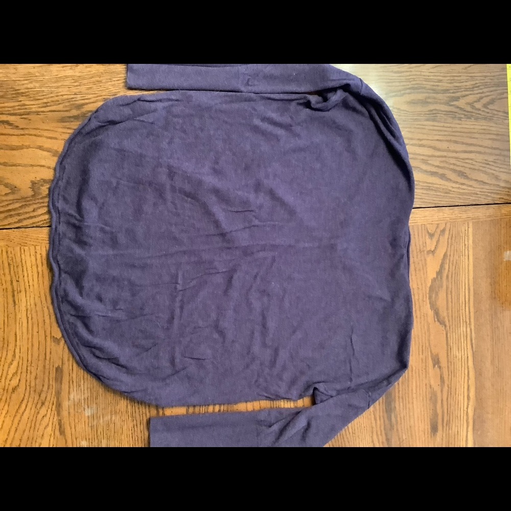 EUC Purple sweater - Picture 2 of 5